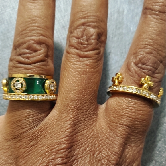 Regal 3 in one Stack Ring with Simulated Diamonds - Picture 5 of 9